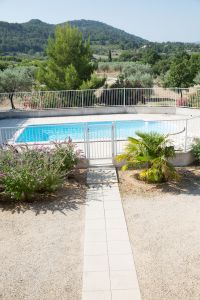 L'accès à la piscine